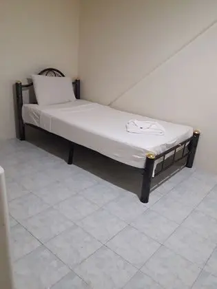 Standard Fan Room
