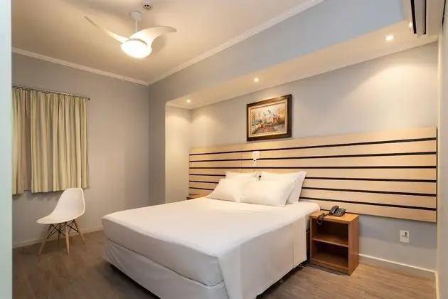 Luxury Tek Büyük Yataklı Oda