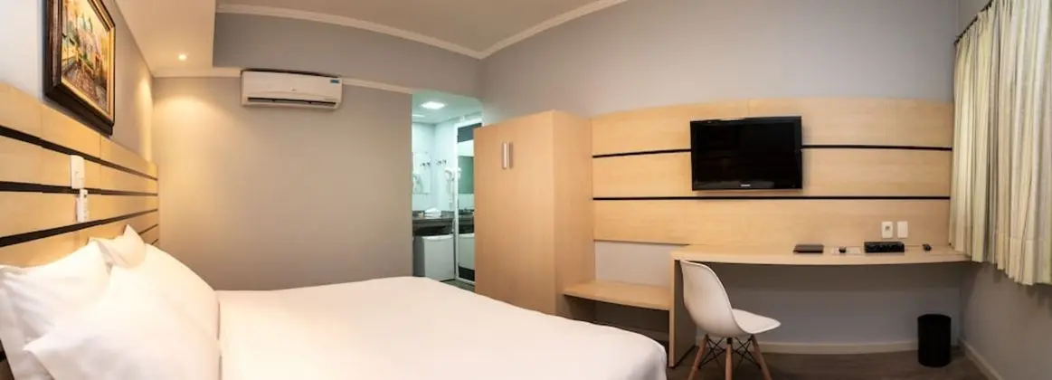 Luxury Tek Büyük Yataklı Oda