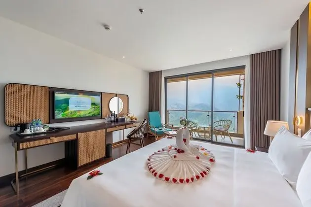 Deluxe Tek Büyük Yataklı Oda, Vadi Manzaralı