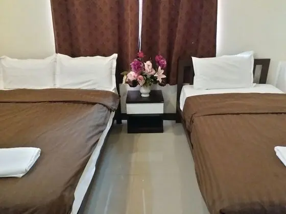 Üç Kişilik Oda