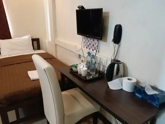 Üç Kişilik Oda
