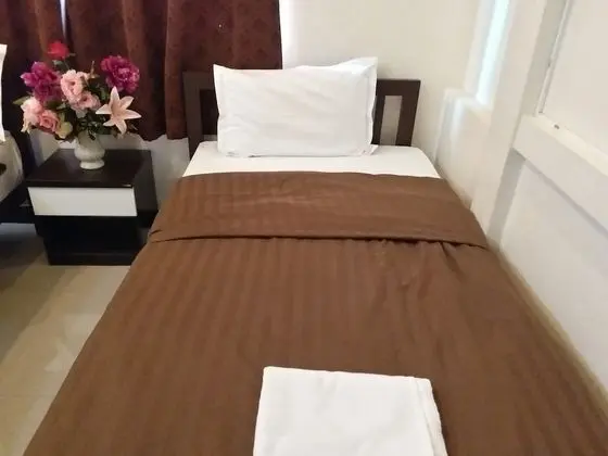Üç Kişilik Oda