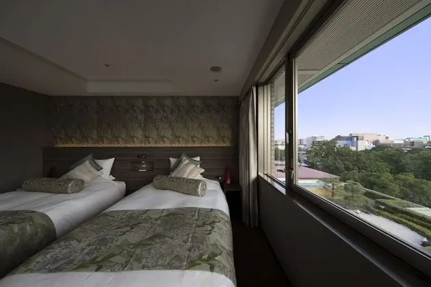 İki Ayrı Yataklı Oda, Şehir Manzaralı