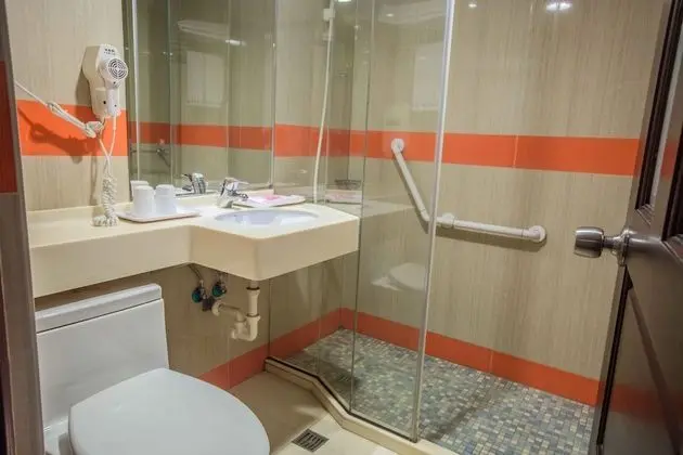 Standard Üç Kişilik Oda