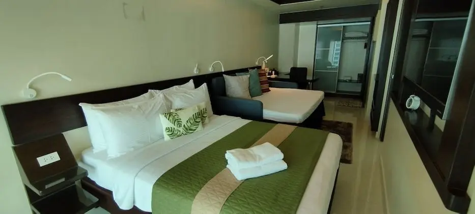 Executive Çatı Katı (Loft), Sigara İçilmez, Bahçe Manzaralı