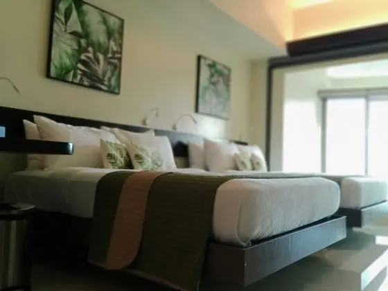 Family Çatı Katı (Loft), 2 Büyük (Queen) Boy Yatak, Sigara İçilmez, Şehir Manzaralı