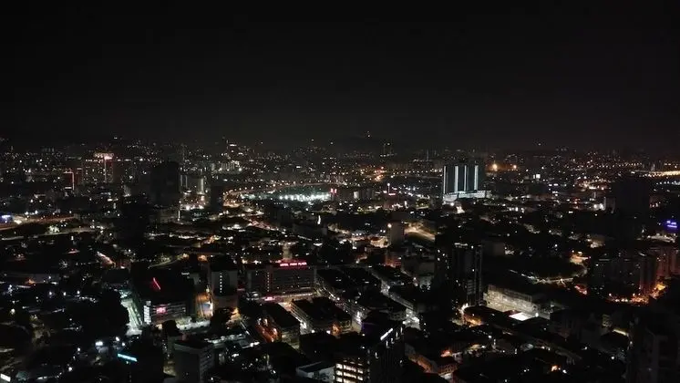 Deluxe Apart Daire, Birden Çok Yatak Odası
