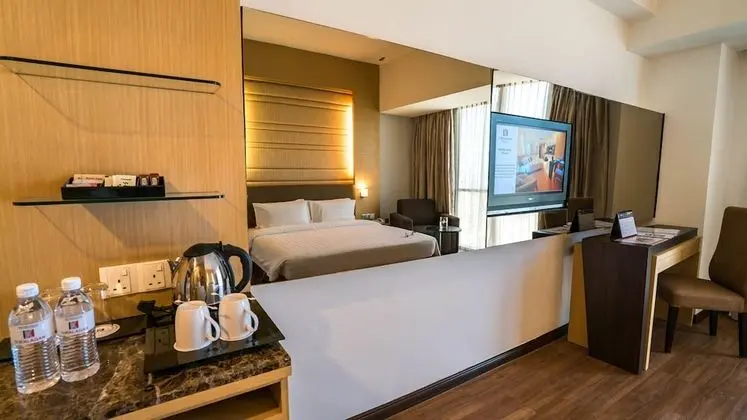 Deluxe Oda (King Bed)