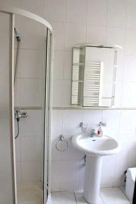 Traditional Apart Daire, Bahçe Manzaralı