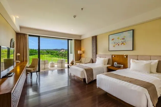 Deluxe Oda, Golf Manzaralı