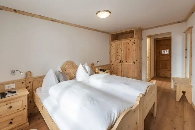 Basic Tek Büyük Yataklı Oda