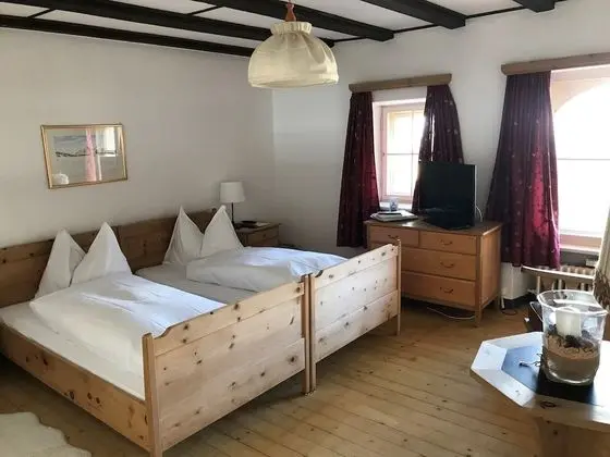 Economy Tek Büyük Yataklı Oda, Ortak Banyo