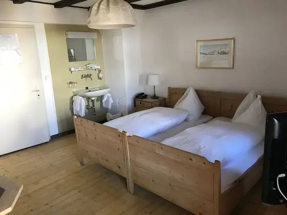 Economy Tek Büyük Yataklı Oda, Ortak Banyo