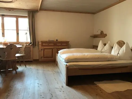 Grand Tek Büyük Yataklı Oda