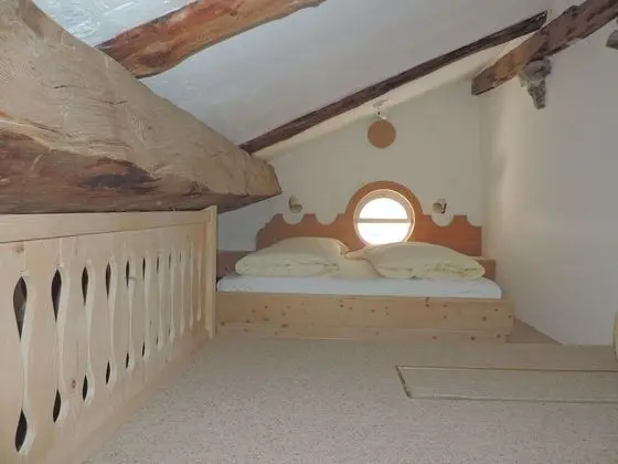 Grand Tek Büyük Yataklı Oda