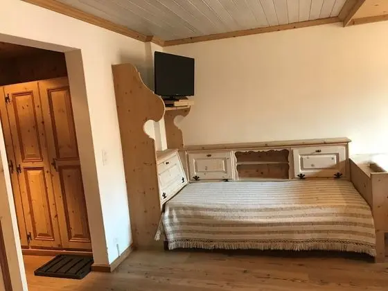 Grand Tek Büyük Yataklı Oda