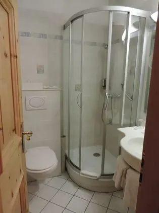 Grand Tek Büyük Yataklı Oda