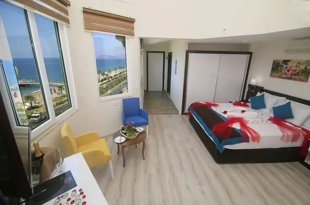 Oda, Kısmi Deniz Manzaralı