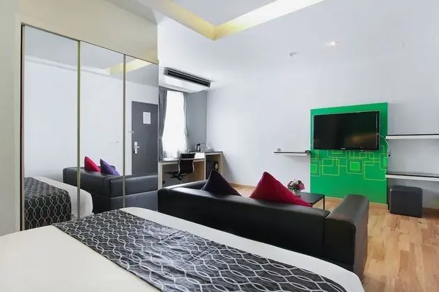 Grand Deluxe Room