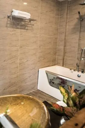 Luxury Süit, 2 Yatak Odası, Balkon, Nehir Manzaralı