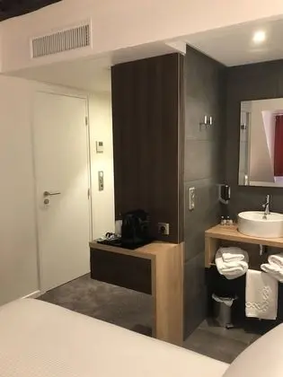 Comfort Oda, 1 Büyük (Queen) Boy Yatak, Sigara İçilmez