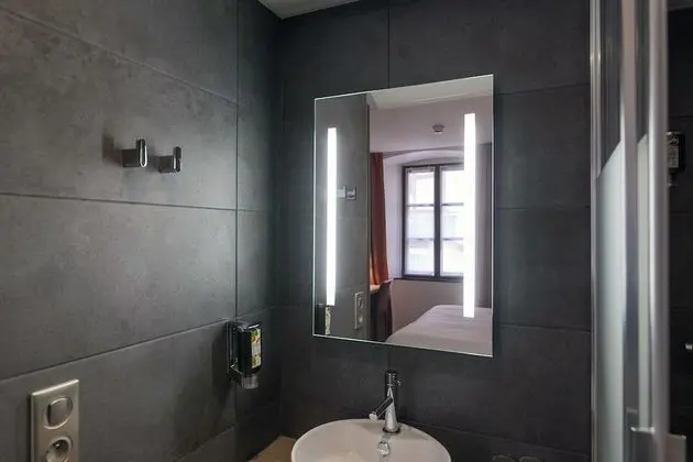 Executive Oda, 1 En Büyük (King) Boy Yatak, Sigara İçilmez, Küvet (Converts to 2 Twin Beds)