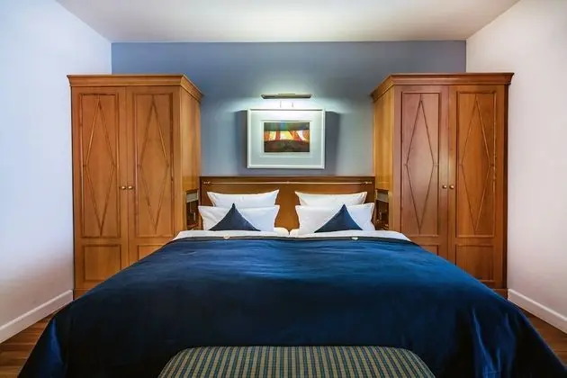 Comfort Tek Büyük Yataklı Oda
