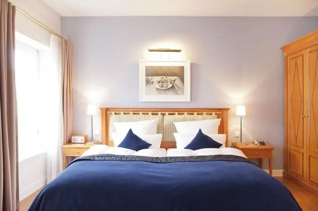 Comfort Tek Büyük Yataklı Oda