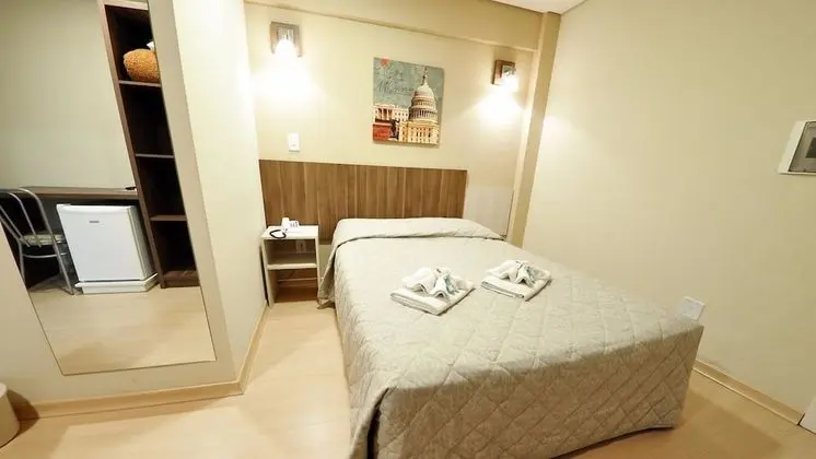 Standard Tek Büyük Yataklı Oda