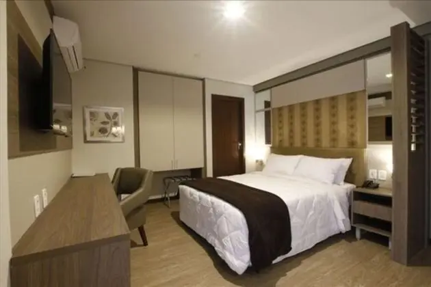 Luxury Tek Büyük Yataklı Oda