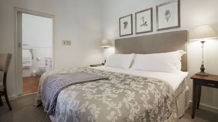 Basic Oda (Bathtub Only - No Shower)