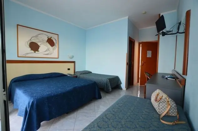 Dört Kişilik Oda