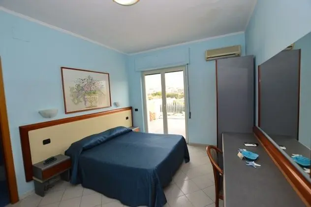 Dört Kişilik Oda