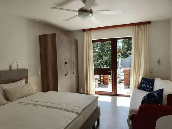 Stüdyo Süit, Balkon, Kısmi Deniz Manzaralı