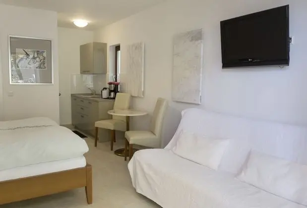 Stüdyo Süit, Balkon, Kısmi Deniz Manzaralı