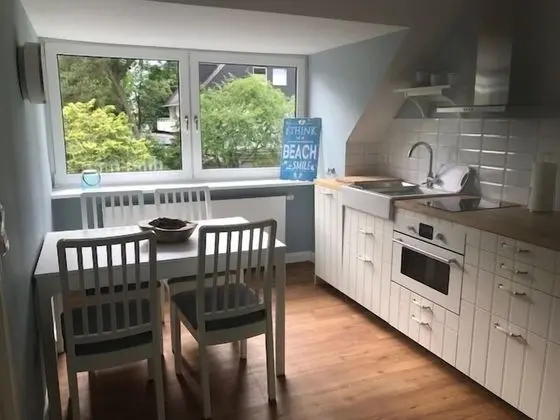Apart Daire, Özel Banyo, Bahçe Manzaralı (Beach House Sunset)