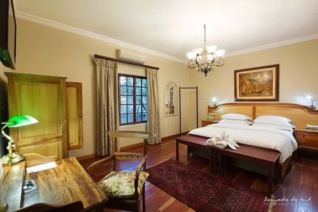Luxury Oda, 1 En Büyük (King) Boy Yatak