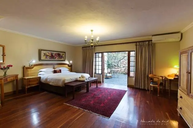 Luxury Oda, 1 En Büyük (King) Boy Yatak