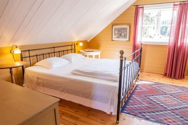 Tek Büyük Yataklı Oda