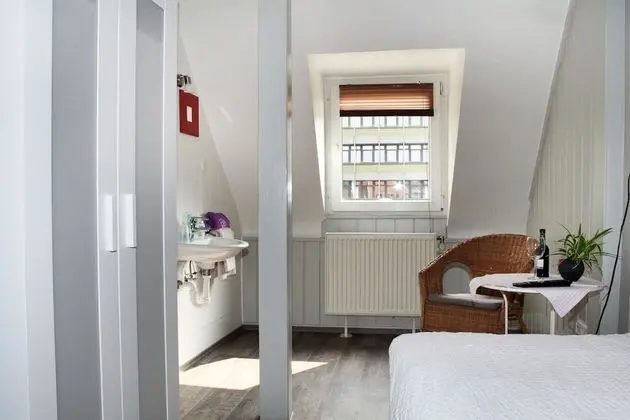 Classic Tek Kişilik Oda, Ortak Banyo