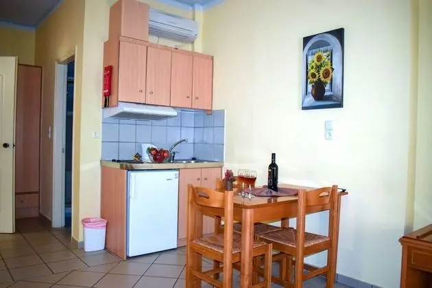 Apart Daire, Havuz Manzaralı
