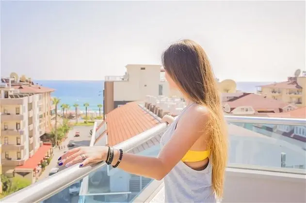Twin, Kısmi Deniz Manzaralı, Balkonlu