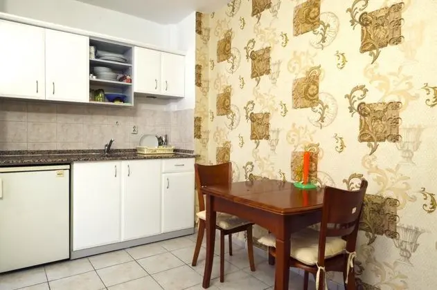 Studio, Şehir Manzaralı