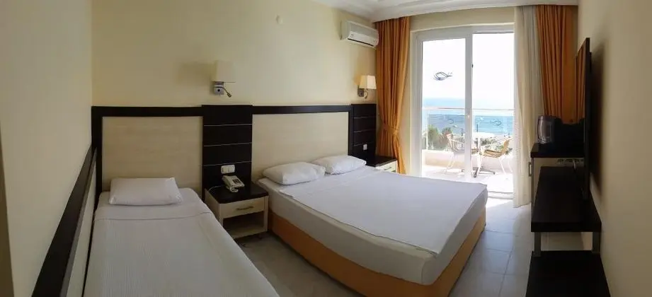 Standart Oda, Deniz Manzaralı, Balkonlu