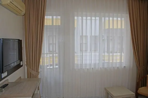 Classic Tek Büyük veya İki Ayrı Yataklı Oda, 1 Çift Kişilik veya 2 Tek Kişilik Yatak