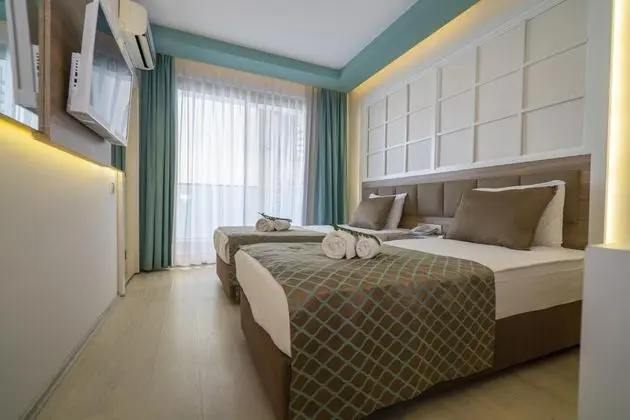 Çift Kişilik, Kısmi Deniz Manzaralı, Balkonlu