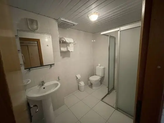Standard Tek Büyük veya İki Ayrı Yataklı Oda