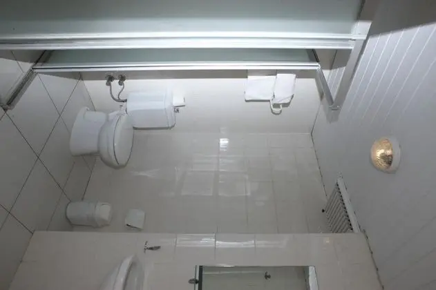 Standart Oda, Kara Manzaralı