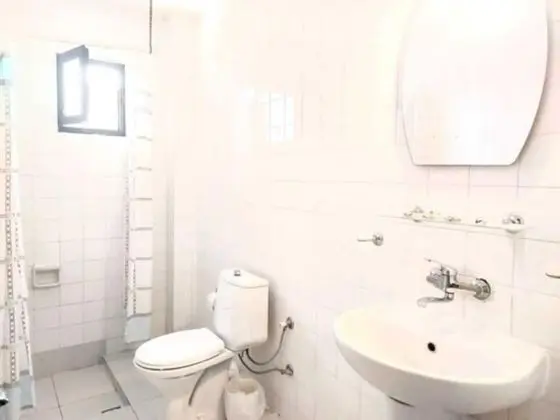 Üç Kişilik Oda